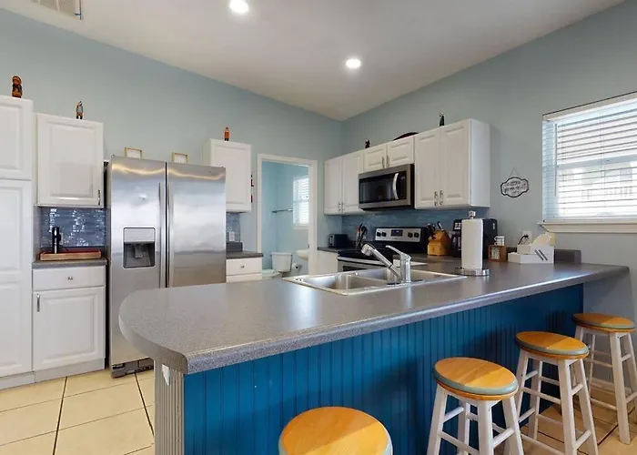 Eye-catching W/ Picturesque Coastal Views Holiday home *