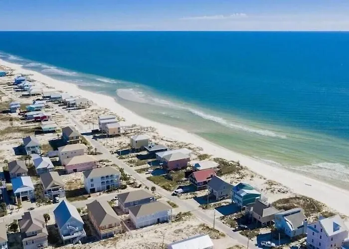 Eye-catching W/ Picturesque Coastal Views *